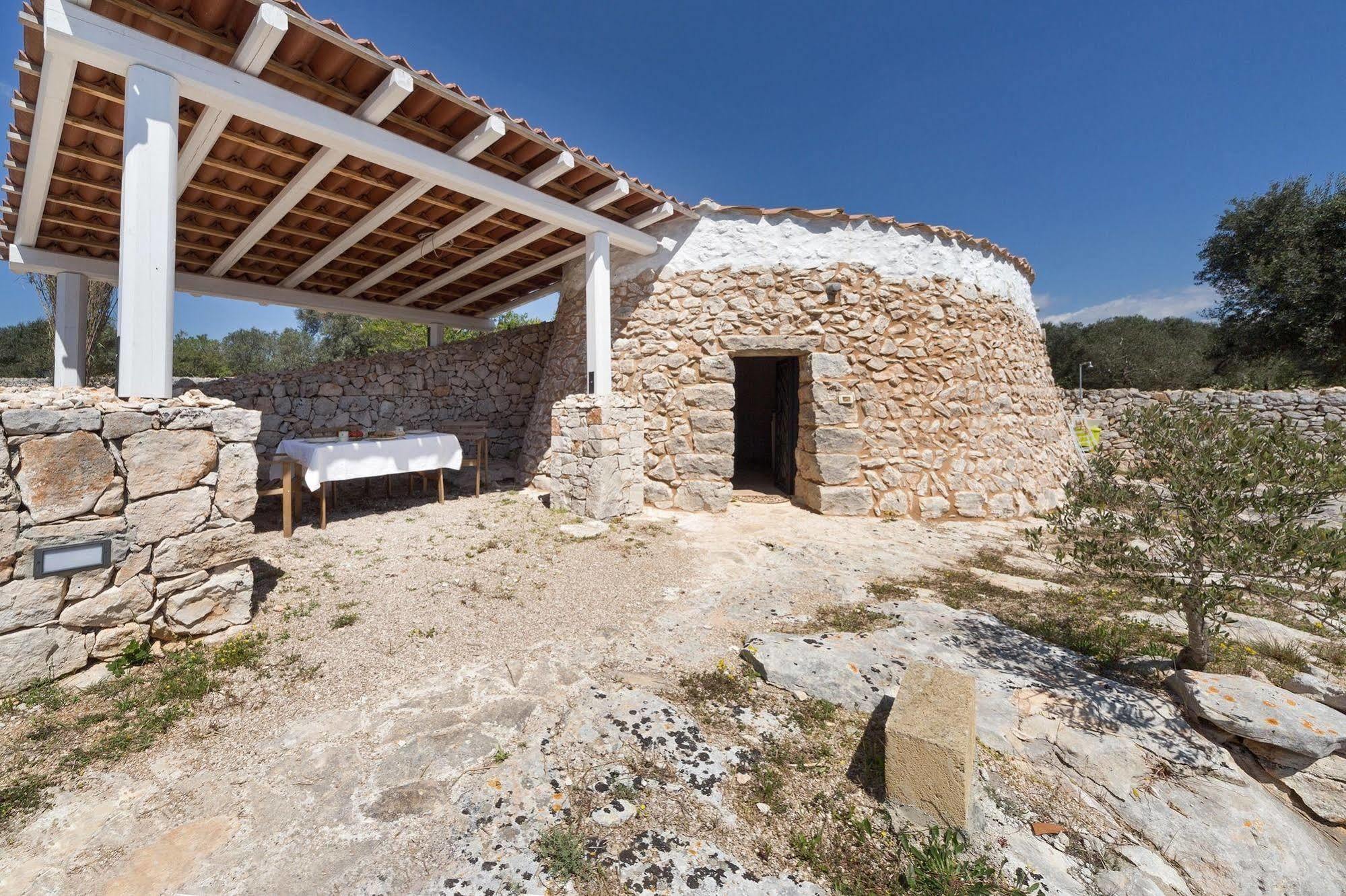 Trulli Le Scalelle Villa Morciano di Leuca Exteriör bild
