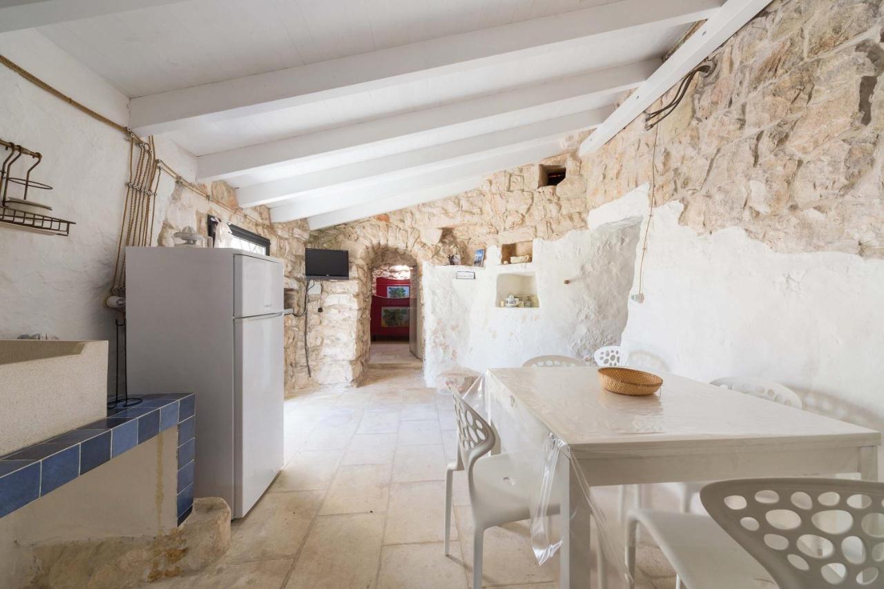 Trulli Le Scalelle Villa Morciano di Leuca Rum bild