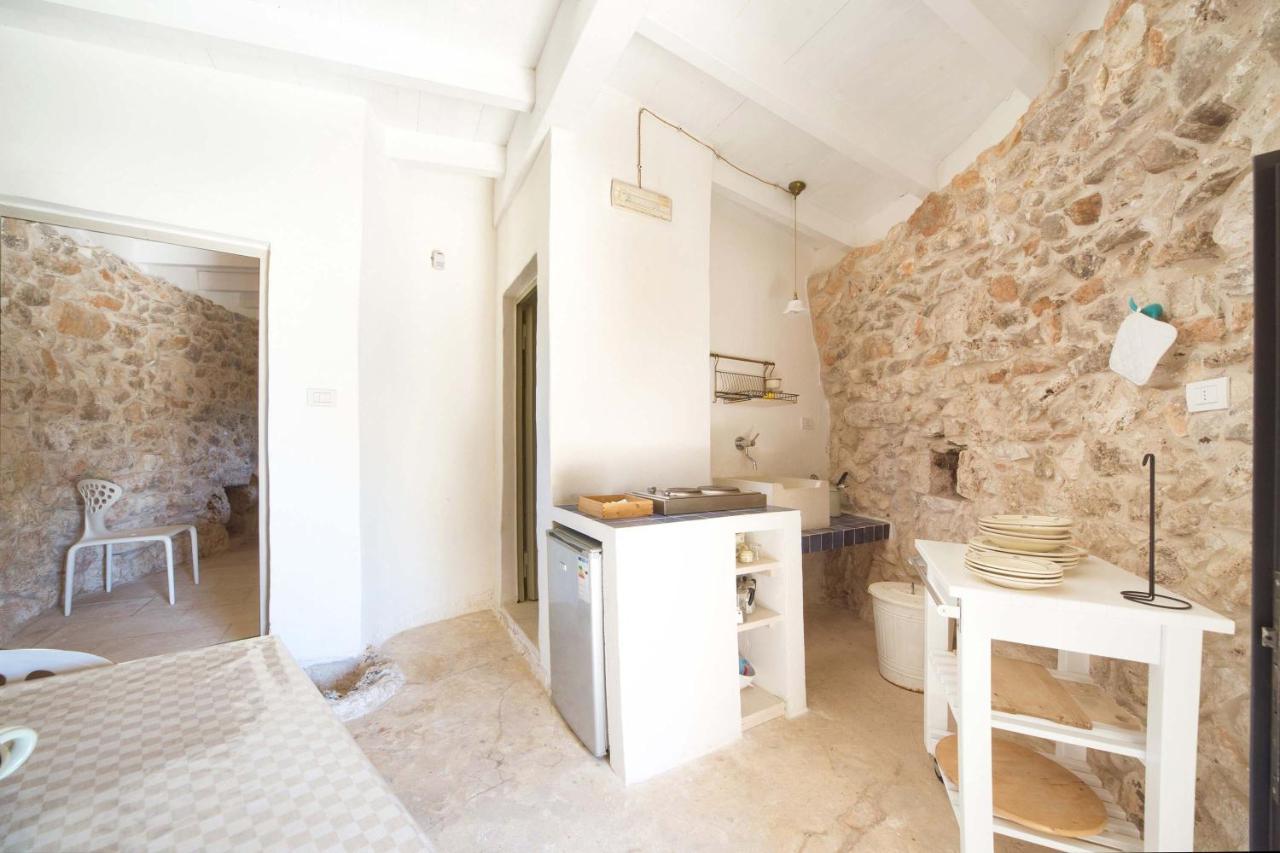 Trulli Le Scalelle Villa Morciano di Leuca Rum bild